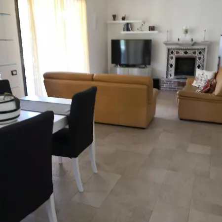 Tiziana *